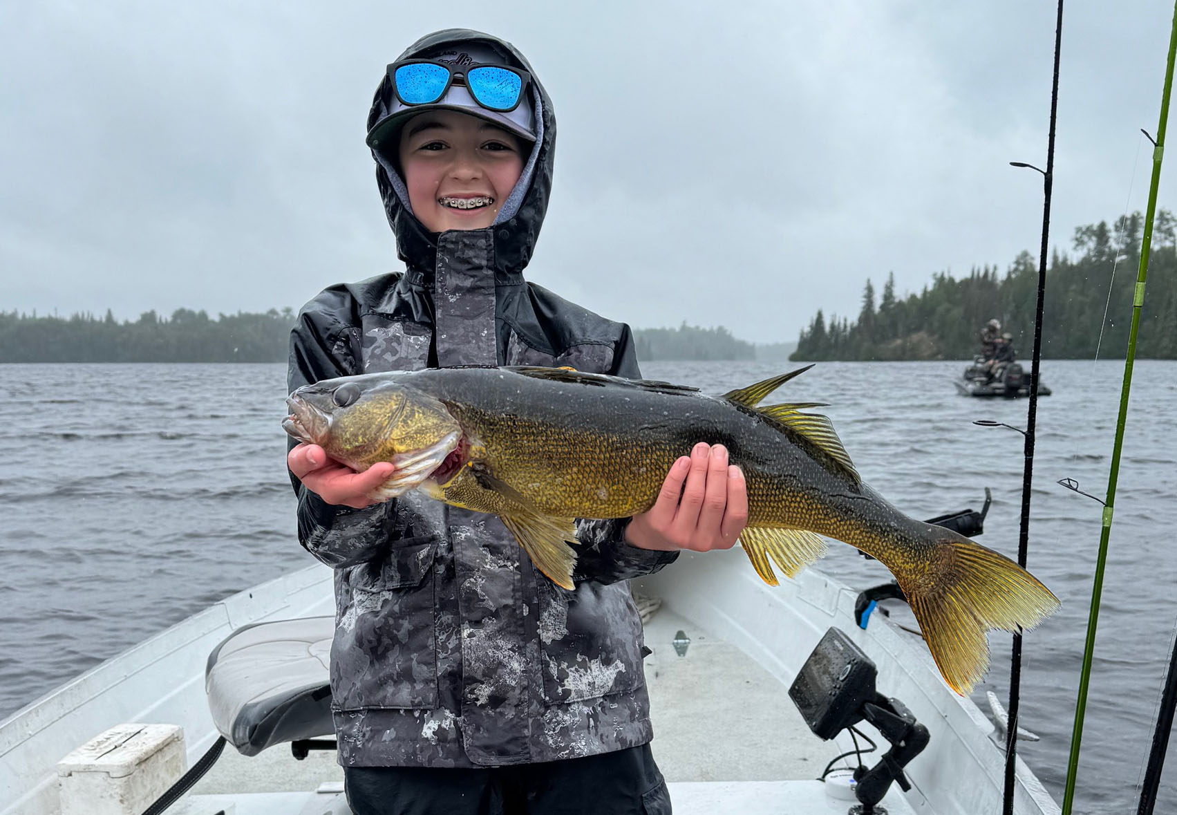 Biscotasing Sportsman Lodge Look What I Caught.jpg